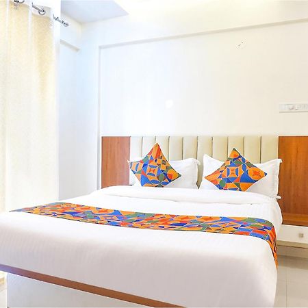 Fabhotel Majestic Luxurious - Nr Rajaram Bhiku Pathare Stadium Pune Exterior foto